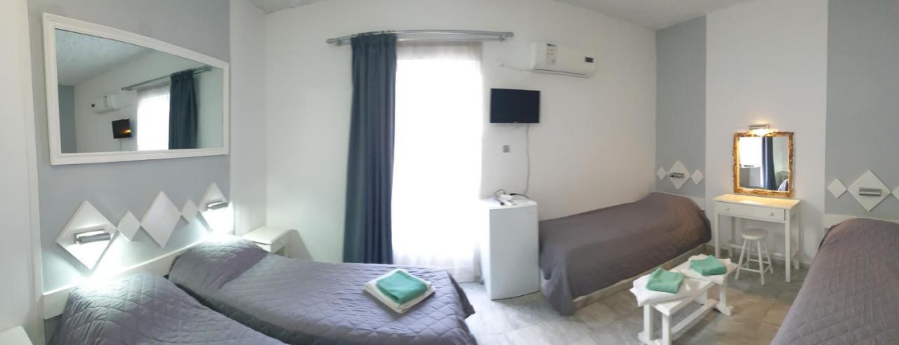 Porto Castello Hotel Fira  Bagian luar foto