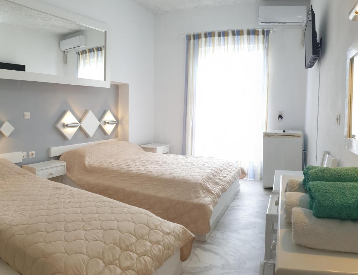 Porto Castello Hotel Fira  Bagian luar foto