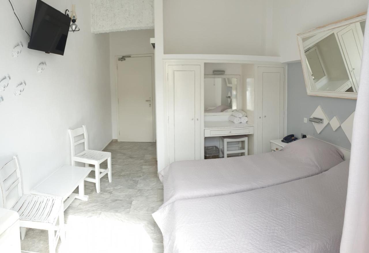 Porto Castello Hotel Fira  Bagian luar foto