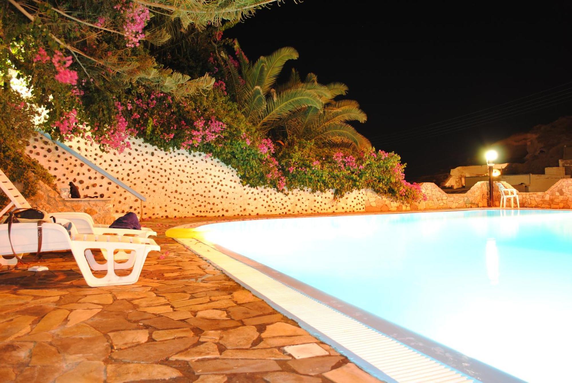 Porto Castello Hotel Fira  Bagian luar foto