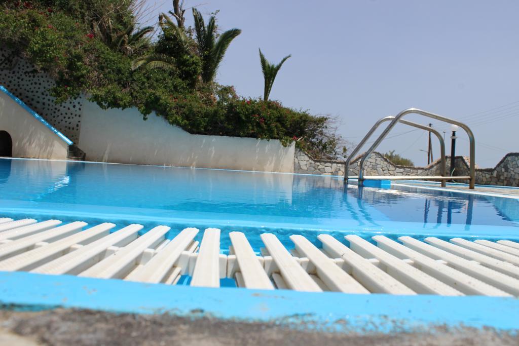 Porto Castello Hotel Fira  Bagian luar foto