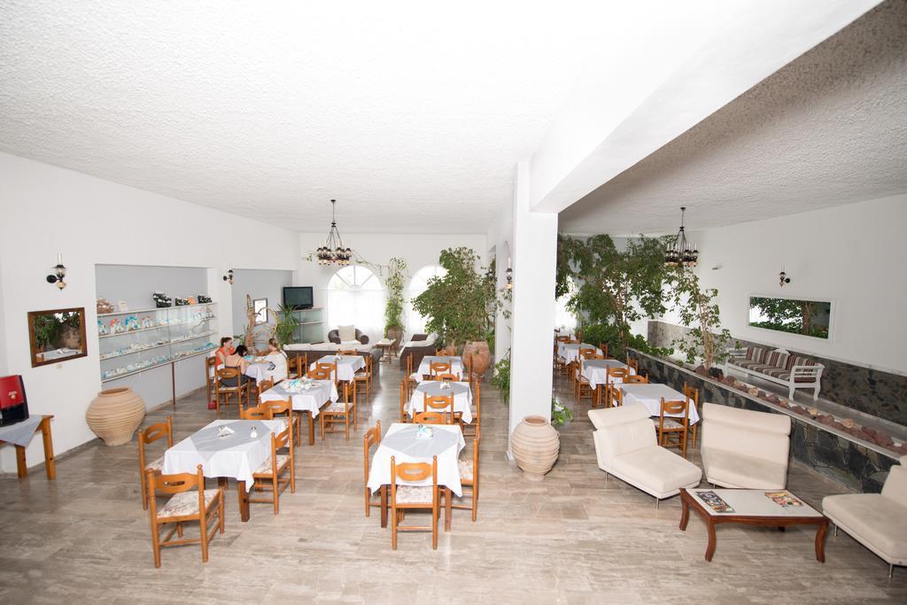 Porto Castello Hotel Fira  Bagian luar foto