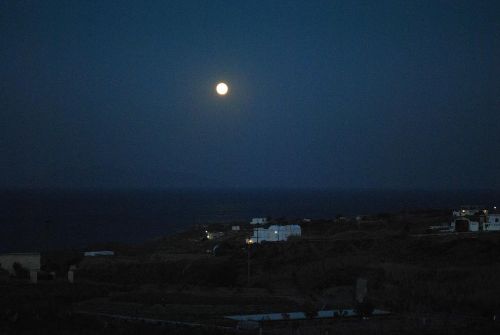 Porto Castello Hotel Fira  Bagian luar foto