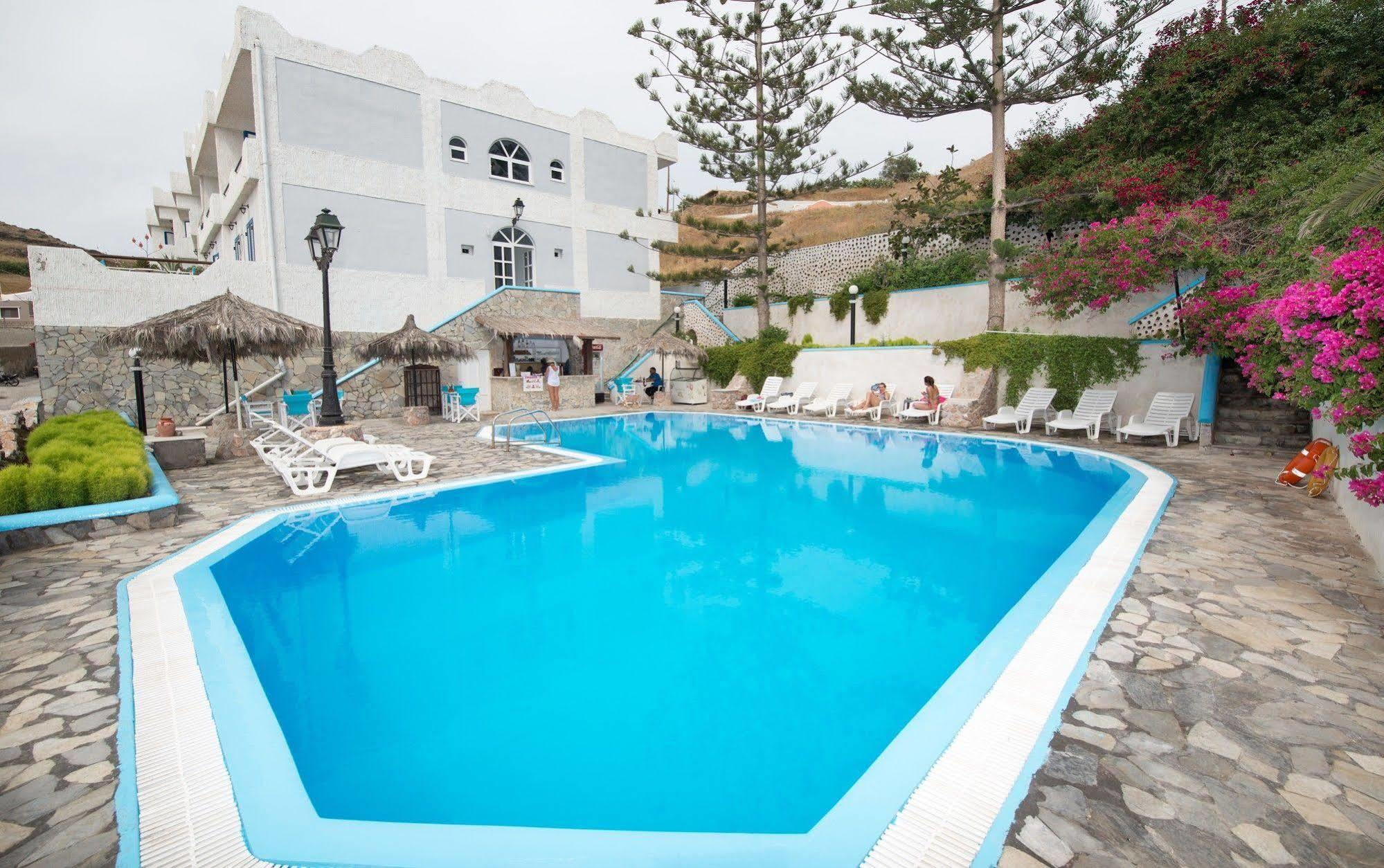 Porto Castello Hotel Fira  Bagian luar foto